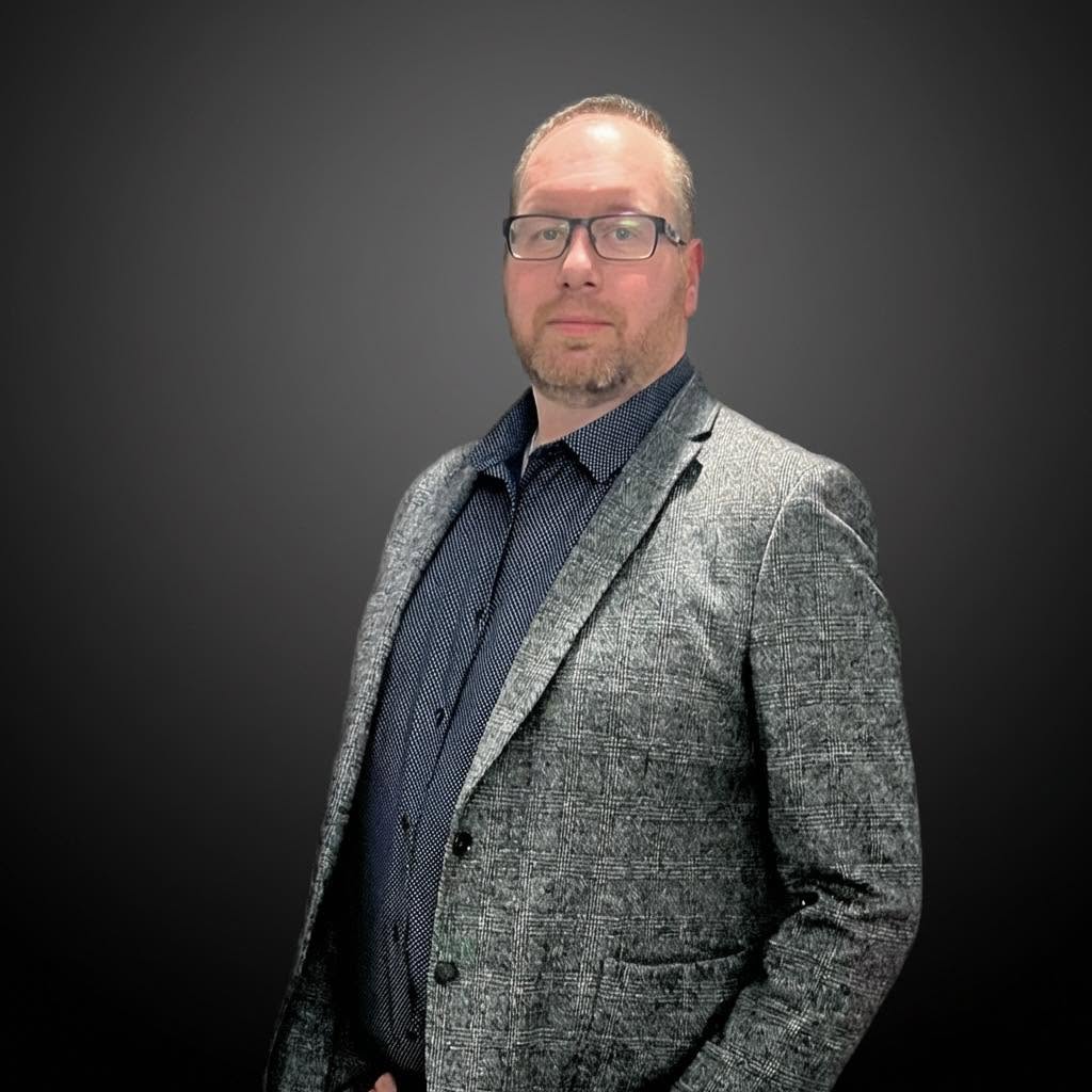 Simon Armstrong Spiritual Medium